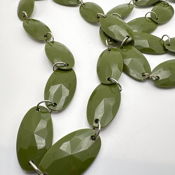 Vintage Olive Green Beaded Necklace Faceted Oval Beads Silver Tone Long 44 Inch - Picture 4 of 8